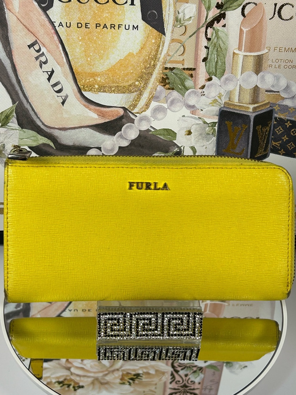 FURLA Yellow Leather Long Zippy Wallet 💛